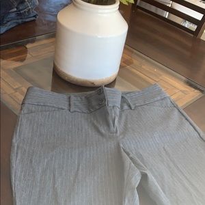 The Limited Exact Stretch trousers